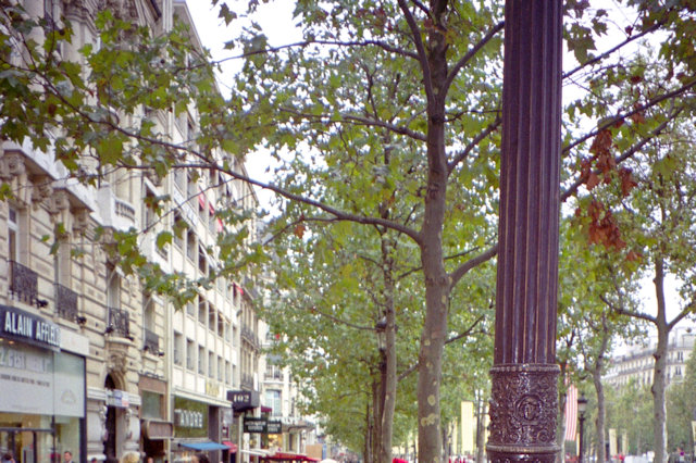 シャンゼリゼ通り散策