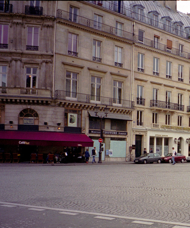 ラーメン店”大阪”