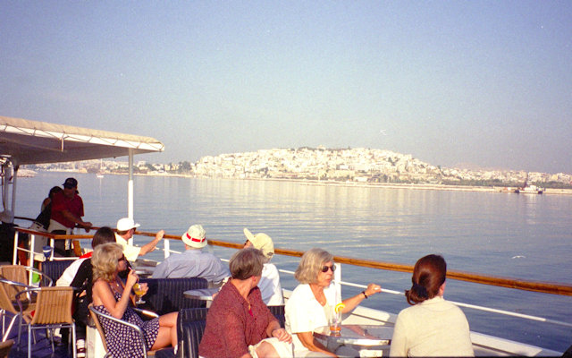 エーゲ海一日ミニクルーズ