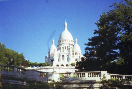 モンマルトルの丘