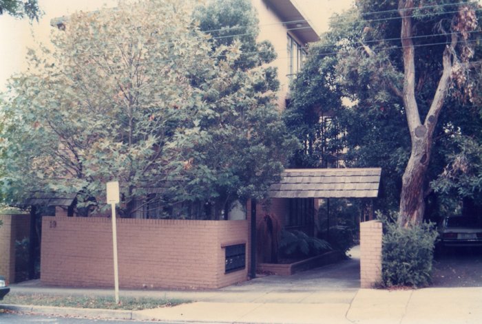 ホテル・ケンジントン