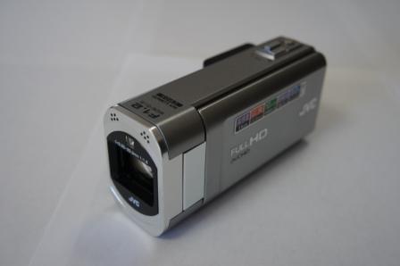 デジタルハンディービデオカメラ