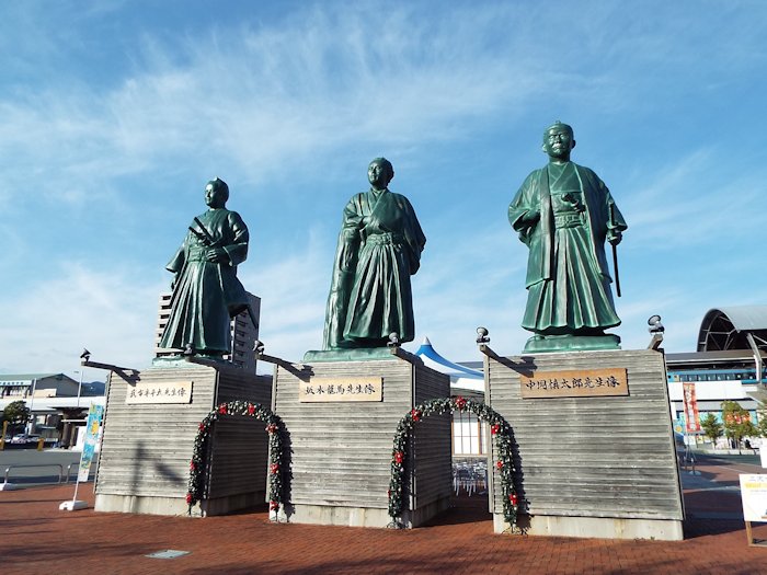 坂本・中岡・武市先生に会う